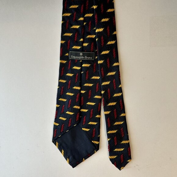 Ermenegildo Zegna Silk Neck Tie Red & Yellow Chevron Design Geometric Career - Picture 6 of 7